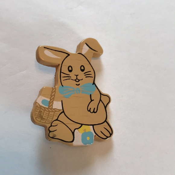 Easter Pins Plastic Vintage Spring Holiday Celebration - Picture 6 of 9